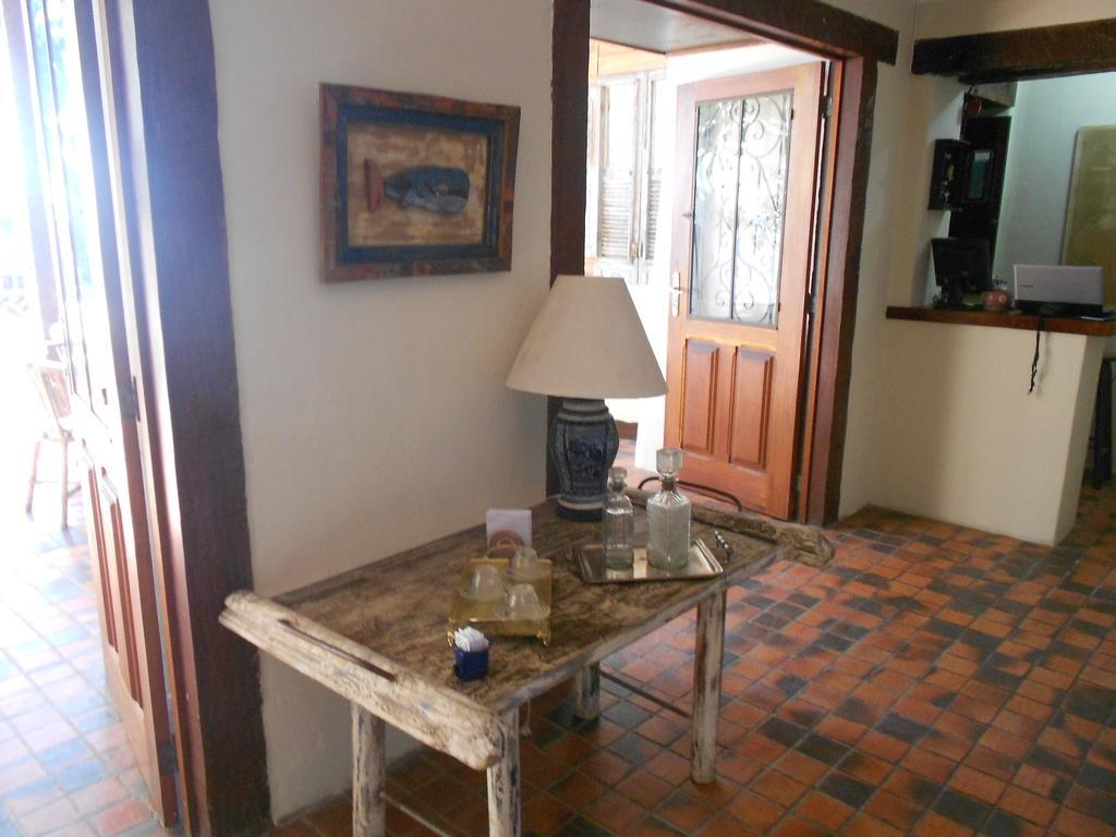 Ossos Guest House