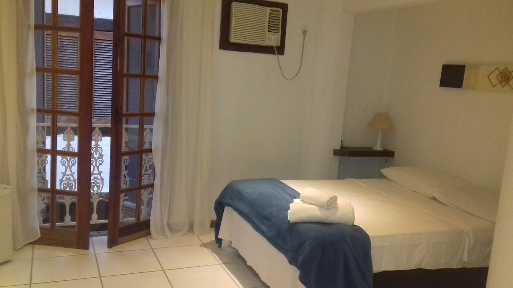 Ossos Guest House